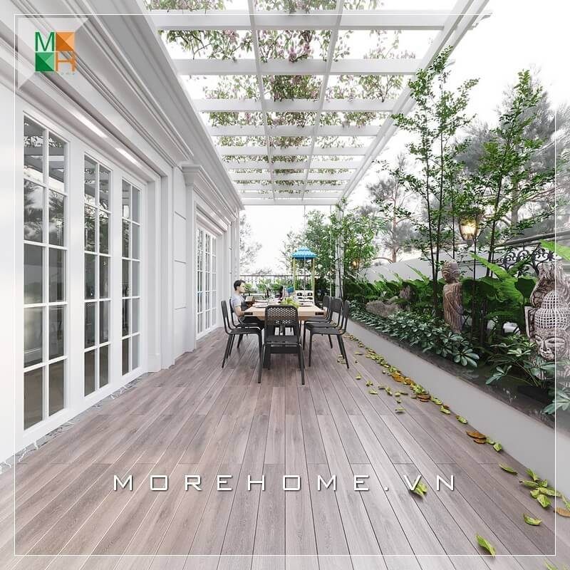 Thiết kế nhà phố, biệt thự có phần sân vườn rộng thoáng để được bộ bàn ghế lớn thuận tiện cho những bữa tiệc ngoài trời của gia đình.